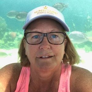 Meet your Posher, Lynn